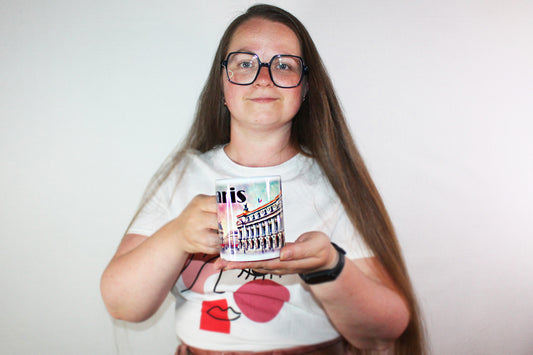 Tasse avec l’Opéra Garnier en style aquarelle — Paris | Design artistique par Anna Mamchur — 010PAA01M